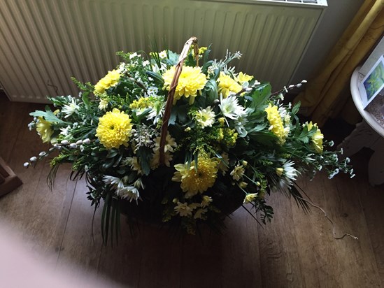 Flowers for you Mum/Grandma .... We miss you xxxxx