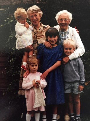 Rachel with her sister, her cousins, her Nan and Great Gran.