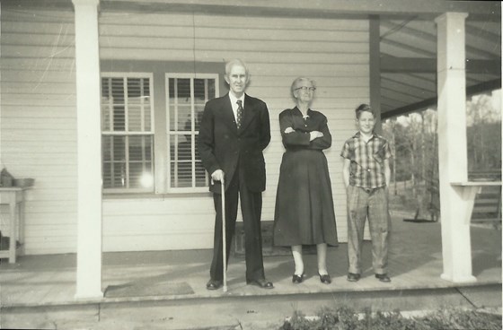 Paw Paw and grandparents