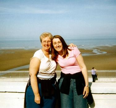 Angela & Jen in Blackpool 2004