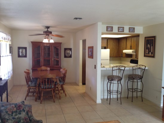 The kitchen and dining area