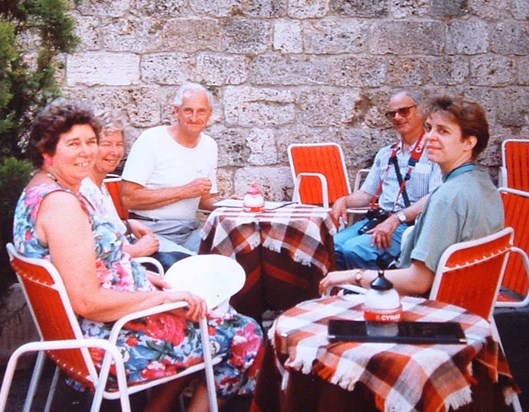 Rosemary and Ian, with long term friends Daphne and Keith, with their dau Alison in Italy