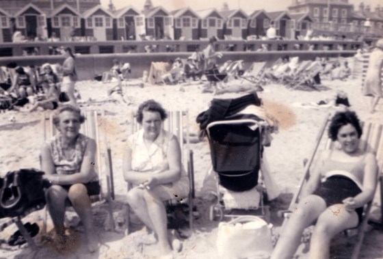 Nanny Smart, Auntie Gwen and Mum on the beach at Lowestoft?