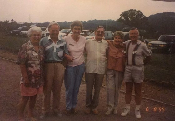 Gladys, Gerry, Aileen, Phil, Lillian and Peter