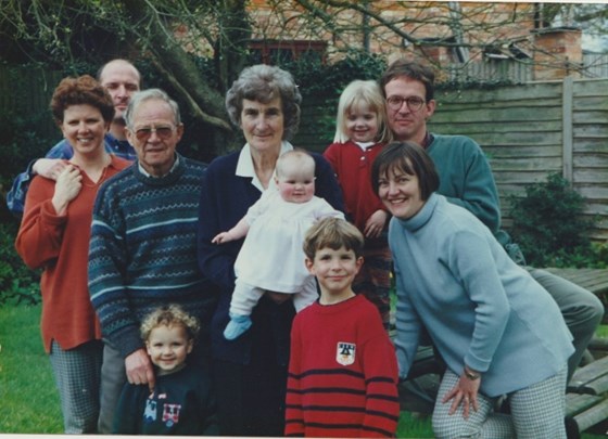 Tracey, Paul, Gerry, Aileen, Ella, Tony, Tom, Emily, George and Louise