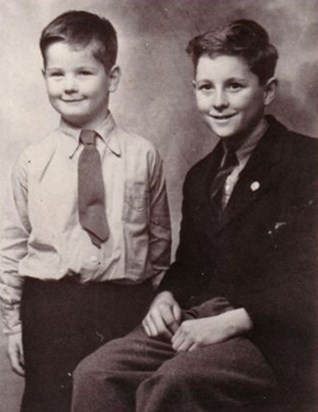 Dad & Clive 1942