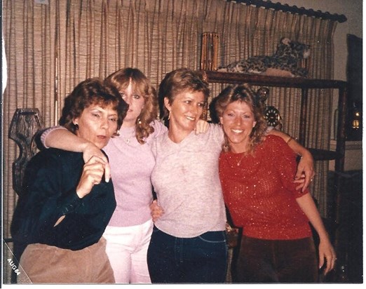 Mom,Youngest daughter Monet,Oldest sister Sharron, & oldest daughter Lori