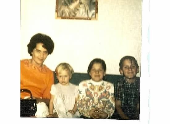 Mom & her kids:Monet,Lori,Darrell  early1970s