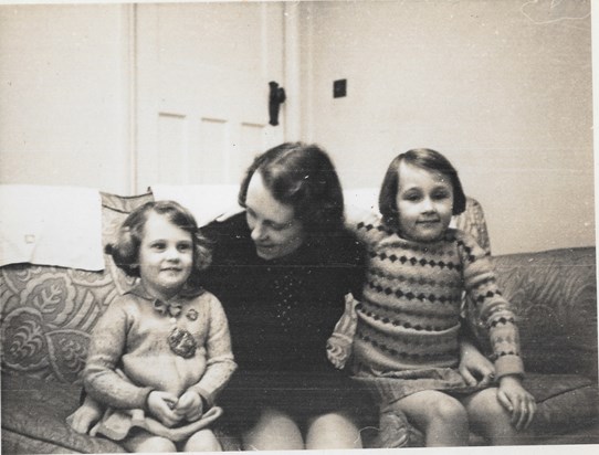 A very young Gay, with her mother Nora and elder sister Anne