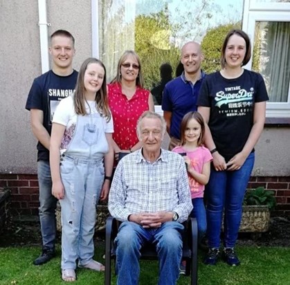 Monty, with Lynne, Colin, Laura, James, Jasmine & Isla.