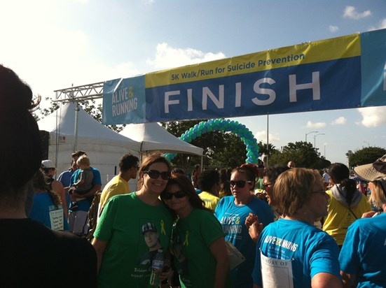 Didi Hirsch 5K Walk. Finish line!