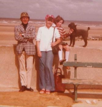 Roy, Mum, Ju, Shandy in Wales