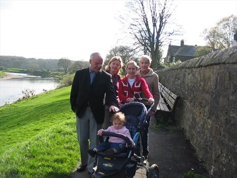 Jackie with Wendy, Roy, Rach and Clodagh in Ribchester