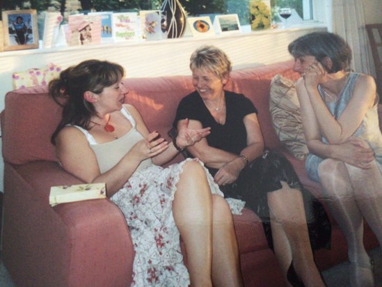 Cousins Kate, Chris and Anneliese - probably discussing sale tactics! 