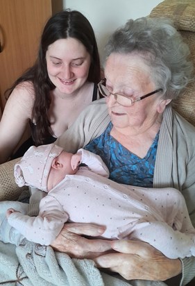 Gwen, great niece Nicky and great-great niece Margot