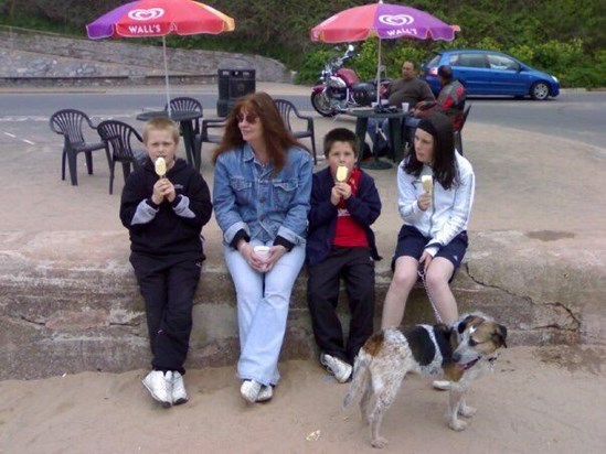Day out at Sidmouth for an ice cream xx