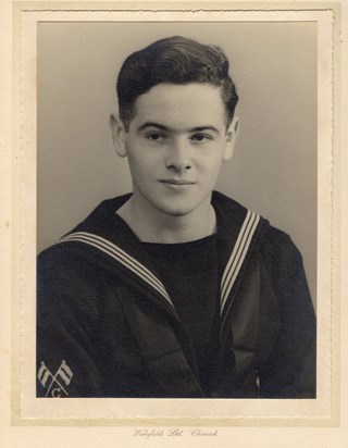 1943 age 18 navy