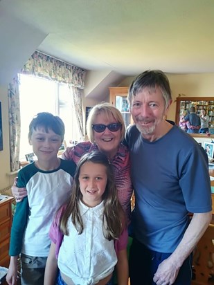 Gerry with Trish, Alex & Darcey in August 2019