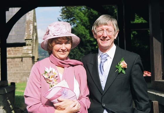 Gerry & Ealey at Jane & Paul's wedding in September 2003
