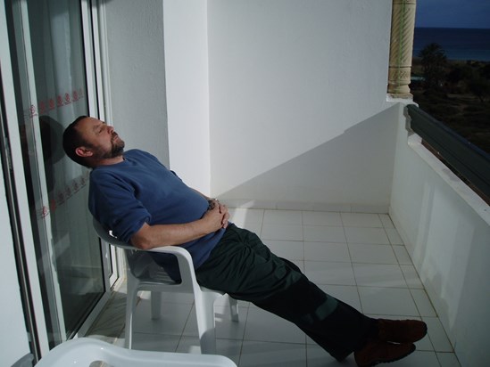 Having a snooze in Tunisia 2004