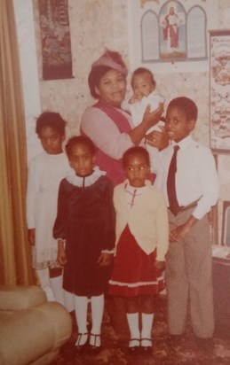 Mum with 5 of 6 children