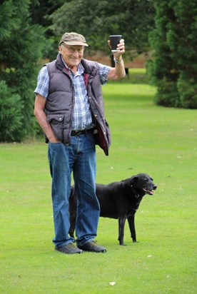 Brian SANDEVER Holding Image.jpg