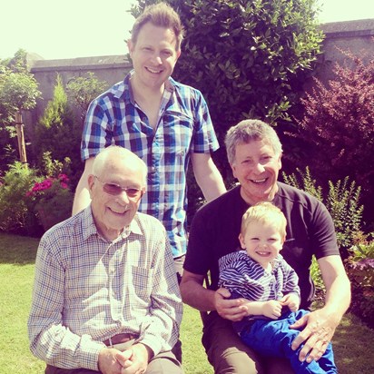 Four generations of Hoopers