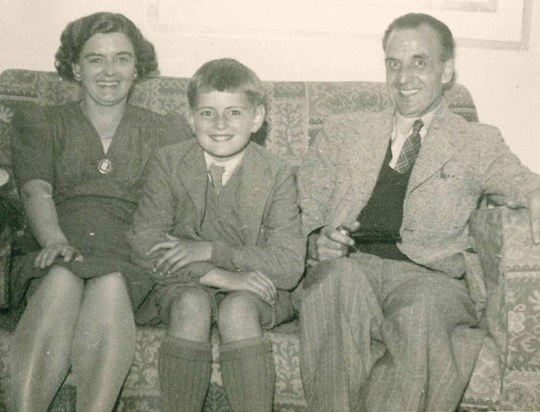 Jeff with his parents Winnie and Frank