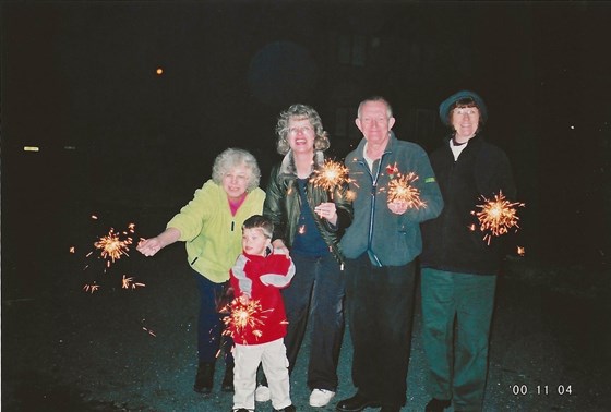 Photo 2022 1Bonfire Night with Fran & Ken