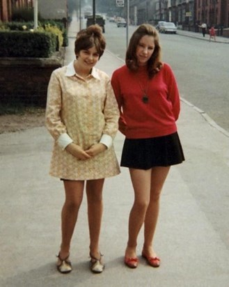 Gill & Jen - Buxton Road - Sept 1969