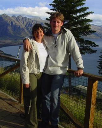 Gill and Peter in New Zealand - Jan. 2004