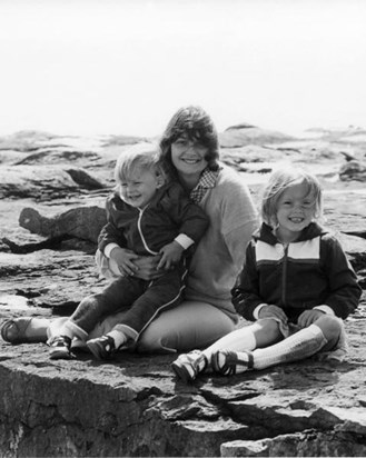 Gill, Sarah & Peter on Isle of Man - 1979