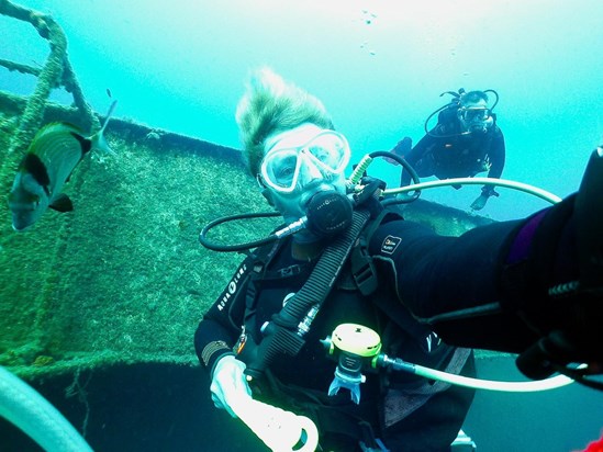 Selfie underwater, why not