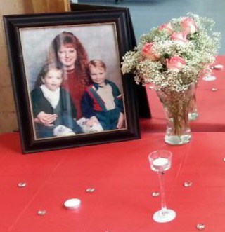 Julia & Boys - memorial service table 2