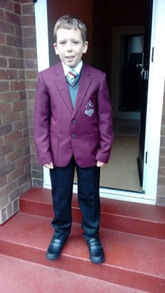 Ewan's 1st Day at Queensbury School - Sep 2016