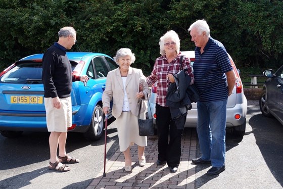 image Doris, Mark, Sheila and Ray at Fort Victoria IOW