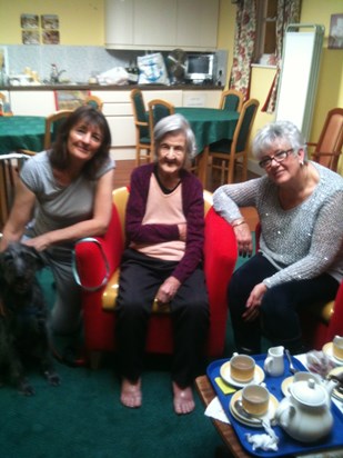 Doris's 90th birthday with Lynn, Paddy and Cathy.