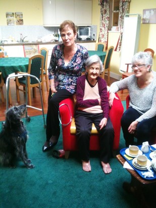 Doris's 90th birthday party, with Paddy, Peggy and Cathy