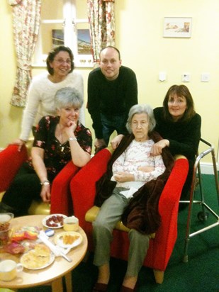 Jo, Cathy, Alan, Mum and Lynn. St peters, Jan 2015