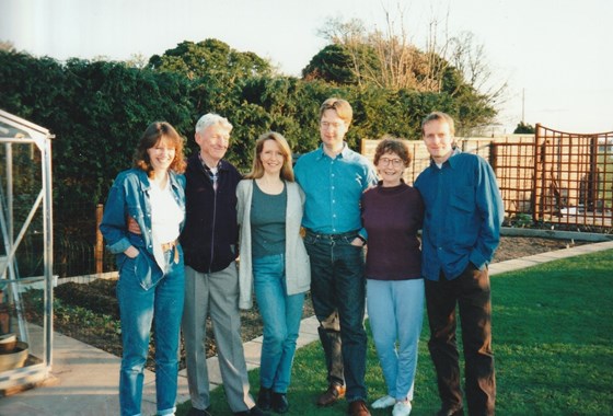 At High St, Walton, Felixstowe (year?) - Karen, Derek, Delia, Julian, Doris, Justin