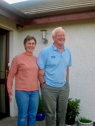 Pat and Edward welcoming Agathe and Clara in 2007