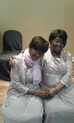 Mom and Aunt Agnes in Texas 