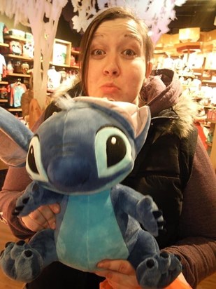 Sam in Disney shop with Stitch 💙