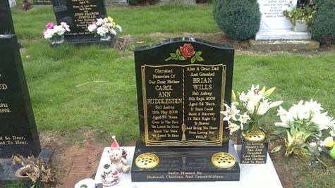 mom and brians headsstone