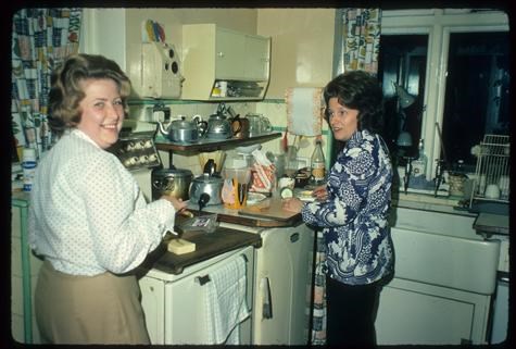 1976 Maureen and iris