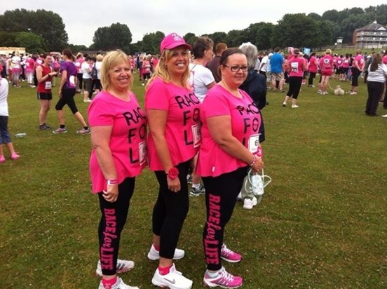 3 Daughters doing it for mum xxx