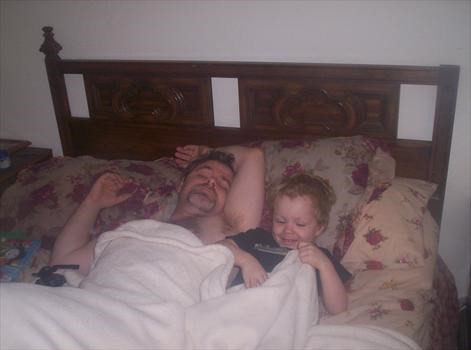 Cayden in bed with Daddy