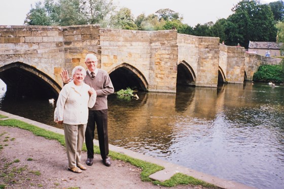 Hazel and Reg at Bakewell, 1998