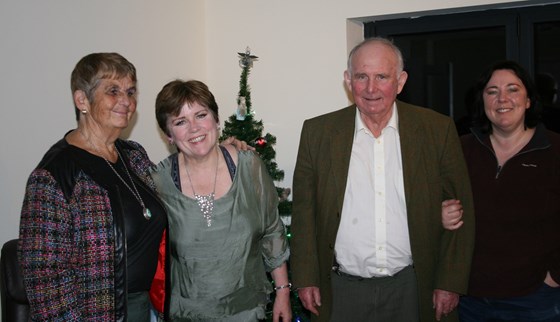 Ruth and Dad with Julie and Susan