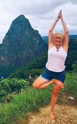 Lindsay yoga pose 2023